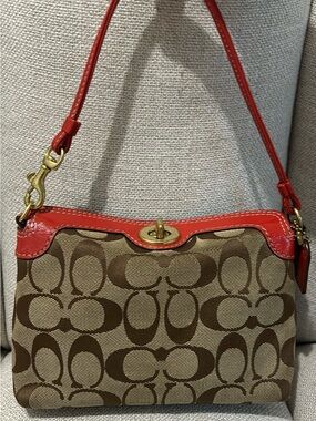 Coach Turnlock Mini Bag/Wristlet